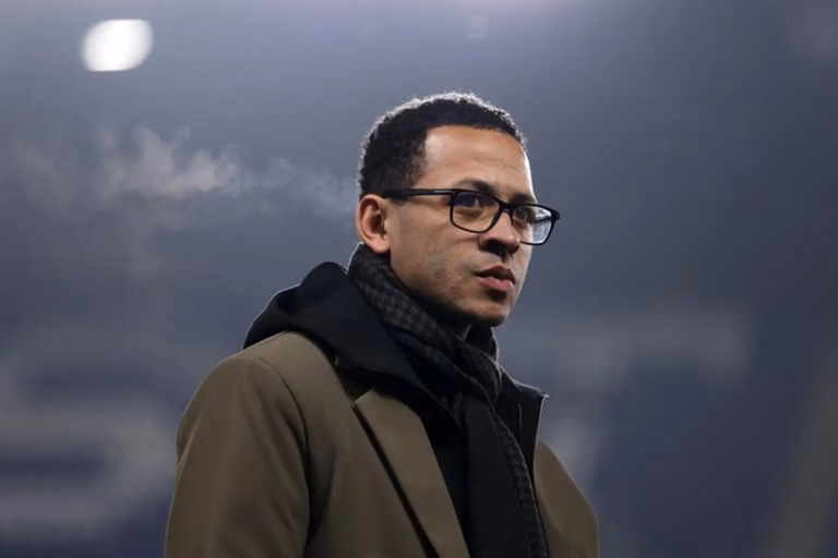 Liam Rosenior Gantikan Enzo Maresca